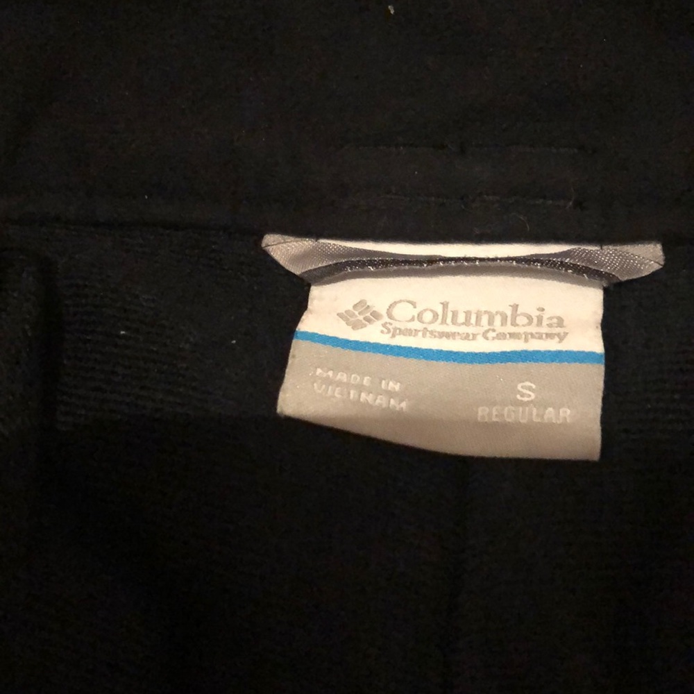 Small black Columbia ski pants